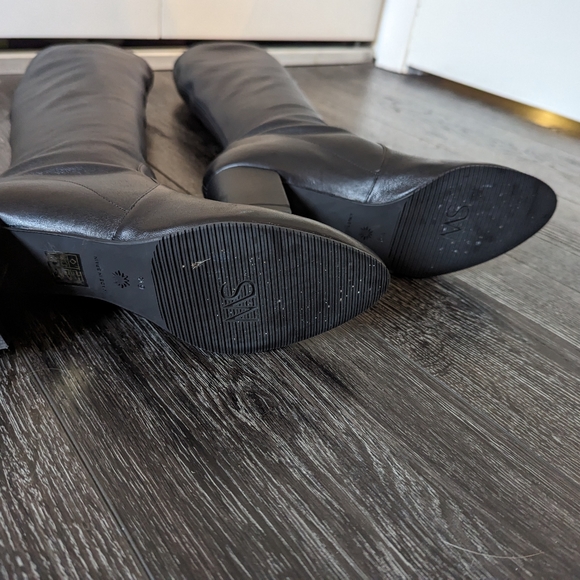 Stuart Weitzman Boots - Picture 5 of 5